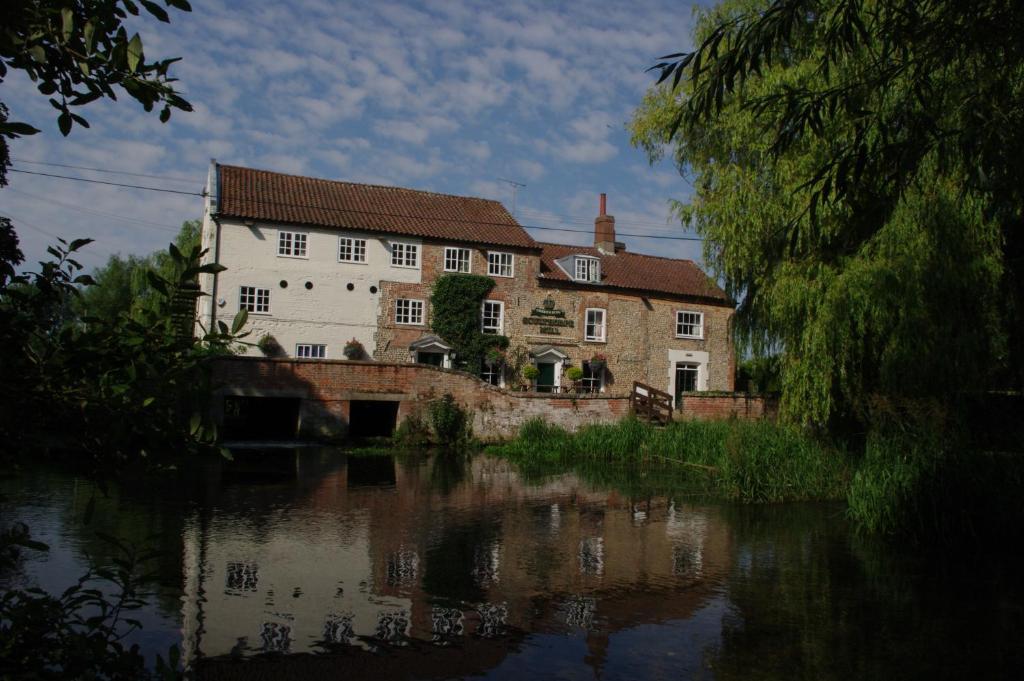 Sculthorpe Mill Hotel Fakenham Kültér fotó